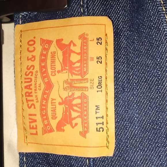 Levi's 511 SLIM size 10 reg 25 Length and 25 w color blue - Picture 3 of 4